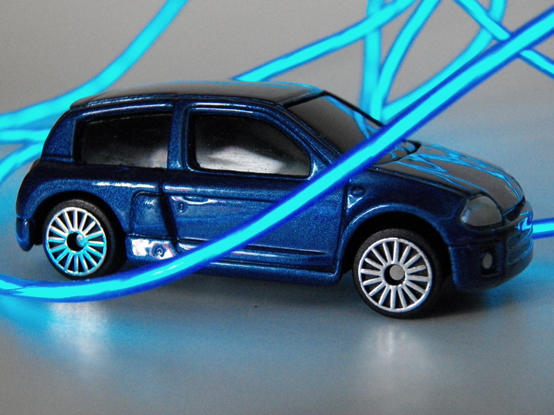 Illustration for article titled LaLD Car Week Maisto Renault Clio V6 1:64